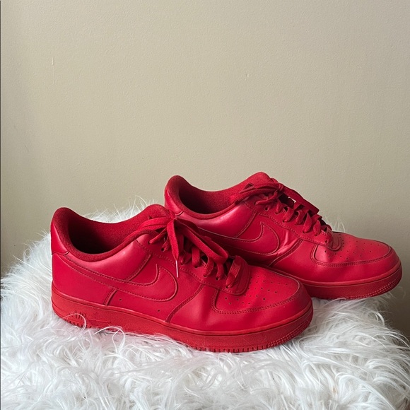 Men's Red Sneakers Nike Air Force 1 Low Tripple Red. Size 12. - Picture 2 of 7